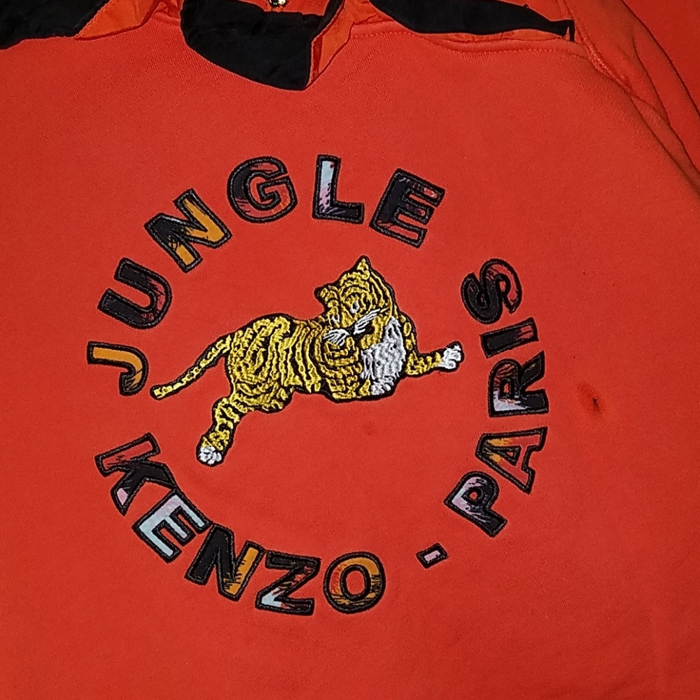 Sweatshirt - Picture 2 of 3